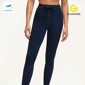 GLOWMODE FeatherFit™ Drawstring Pocket Leggings